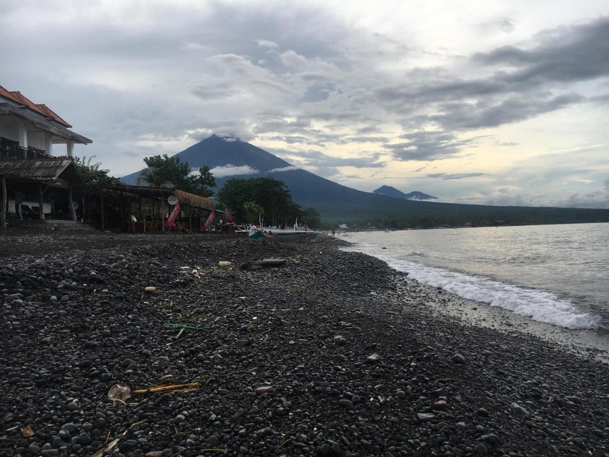 Amed Sunset Beach Exteriör bild